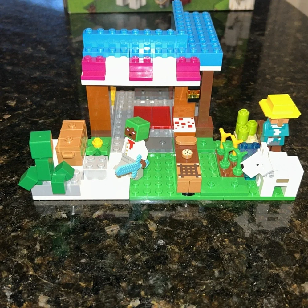 Retired LEGO Minecraft Set 21184: The Bakery